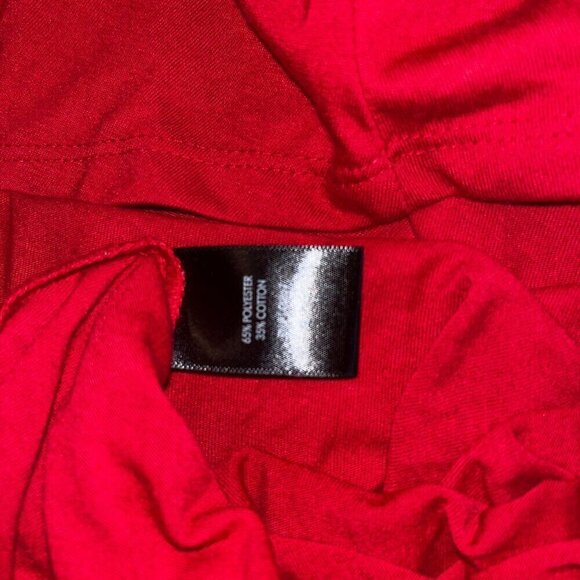 NWT Torrid Womens Red Classic Fit Long Sleeve V-Neck Top Size 2x - Picture 7 of 8